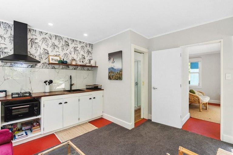 Photo of property in 5 Kokako Road, Otaihanga, Paraparaumu, 5036
