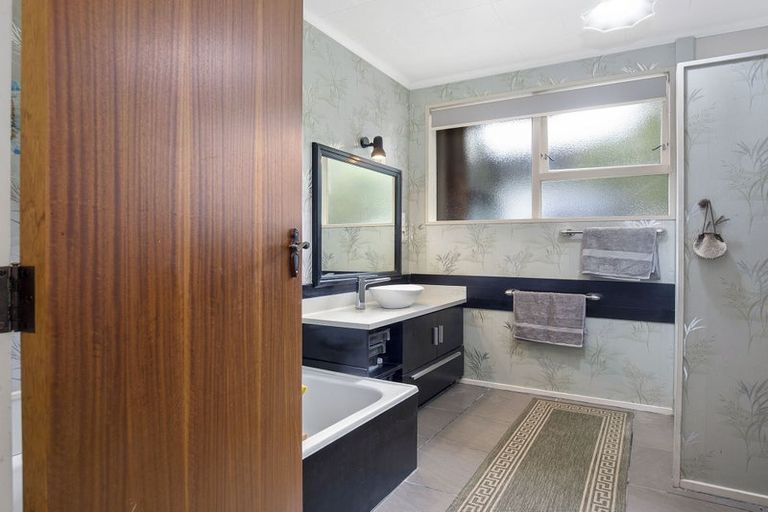 Photo of property in 78 Winara Avenue, Waikanae, 5036