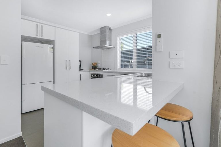 Photo of property in 3/1 Hibiscus Avenue, Hamilton Lake, Hamilton, 3204