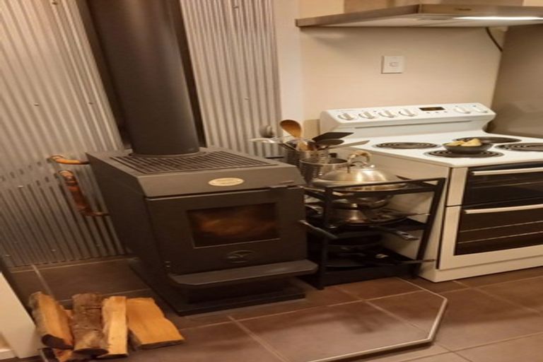 Photo of property in 6 Opuka Place, Haast, 7886