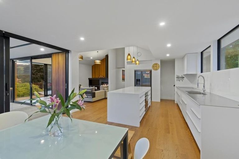 Photo of property in 27 Arrowtn-lke Hayes Road, Lake Hayes, Queenstown, 9371