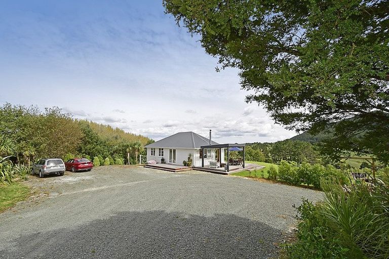 Photo of property in 280c Baldrock Road, Kaiwaka, Maungaturoto, 0587