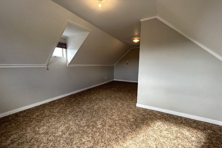 Photo of property in 1 Baton Place, Highbury, Palmerston North, 4412