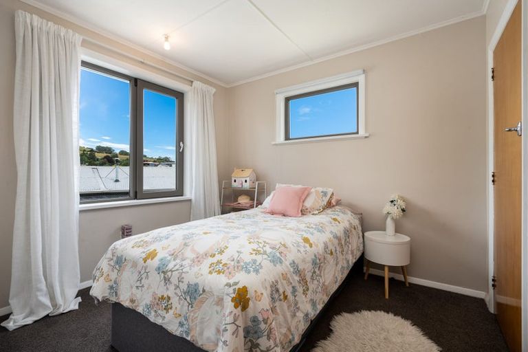 Photo of property in 50 Elwyn Crescent, Green Island, Dunedin, 9018