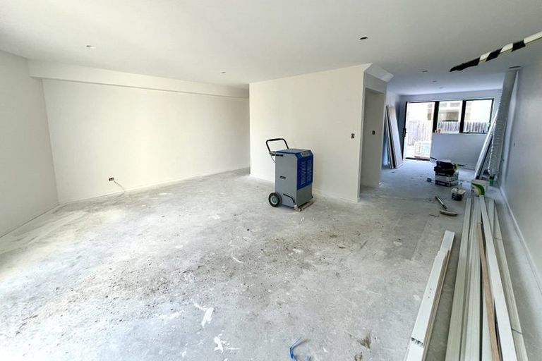 Photo of property in 4/133 Blighs Road, Strowan, Christchurch, 8052