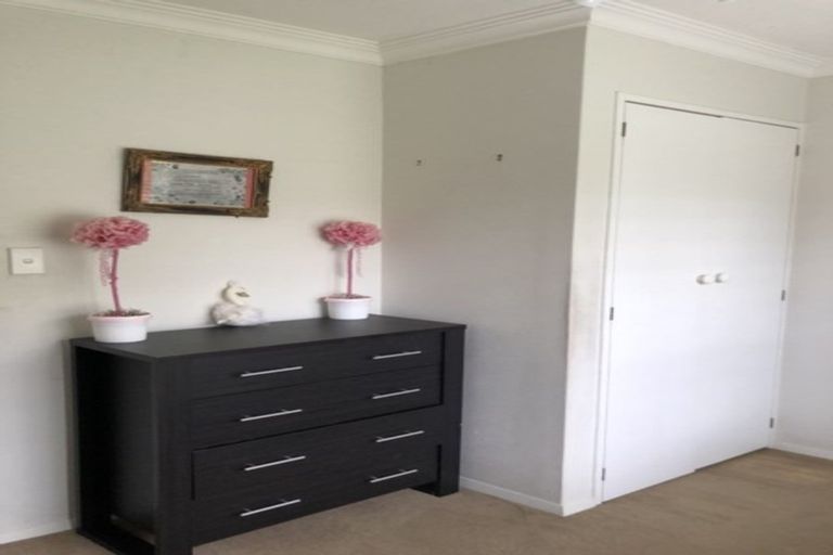 Photo of property in 15 Lancaster Street, Levin, 5510