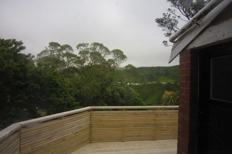 Photo of property in 150 The Ridgeway, Mornington, Wellington, 6021