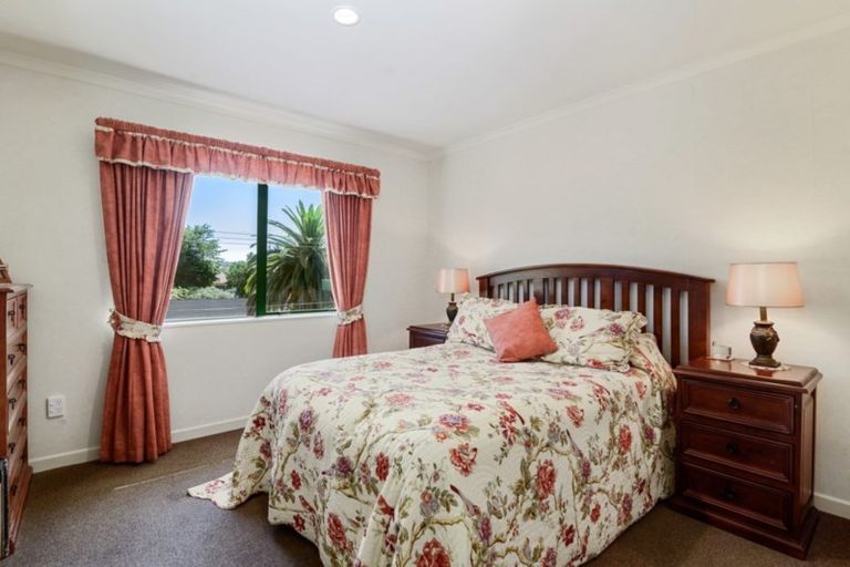 Photo of property in 4 Tihi Road, Springfield, Rotorua, 3015