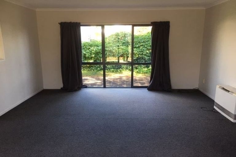 Photo of property in 15a Brocas Avenue, Hillcrest, Hamilton, 3216