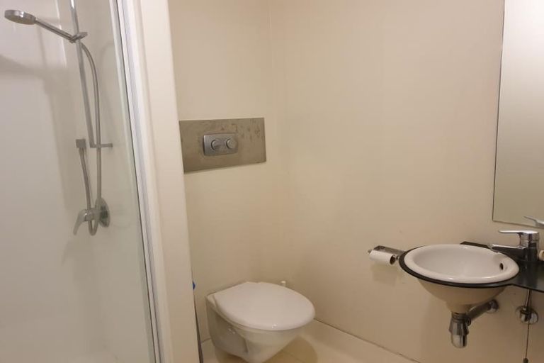 Photo of property in St Pauls Apartments, 62/43 Mulgrave Street, Thorndon, Wellington, 6011