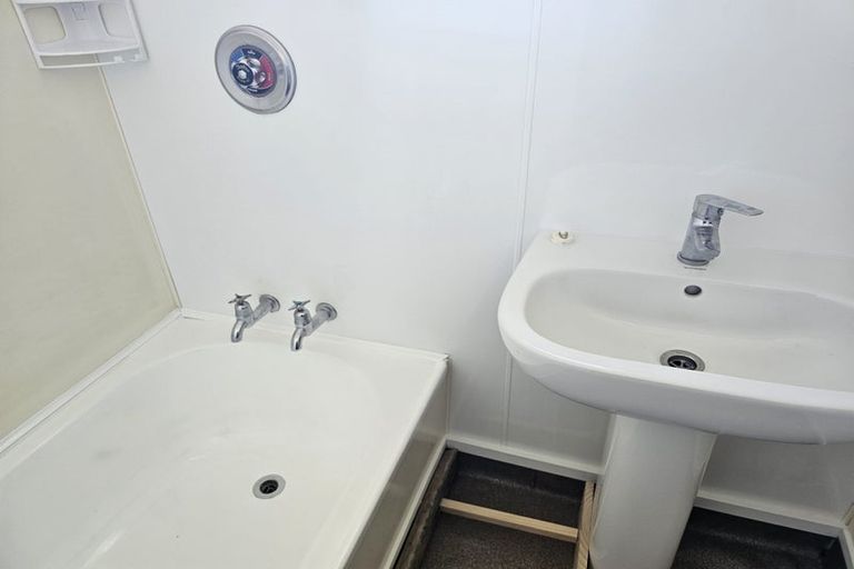 Photo of property in 4 Kuratawhiti Street, Greytown, 5712