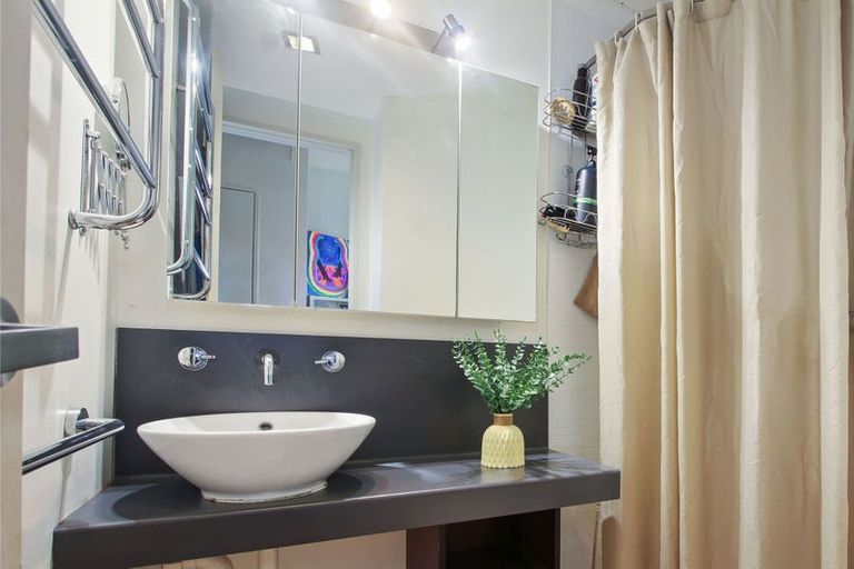 Photo of property in 3b/17 Blake Street, Ponsonby, Auckland, 1011