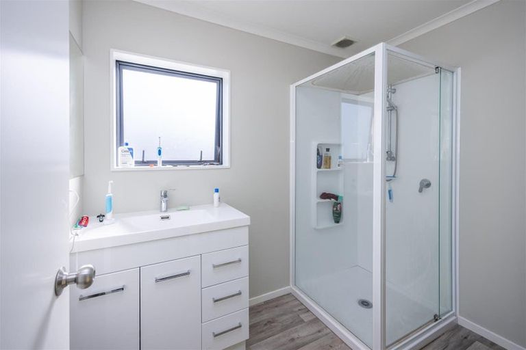 Photo of property in 8 Inverness Avenue, Hamilton East, Hamilton, 3216