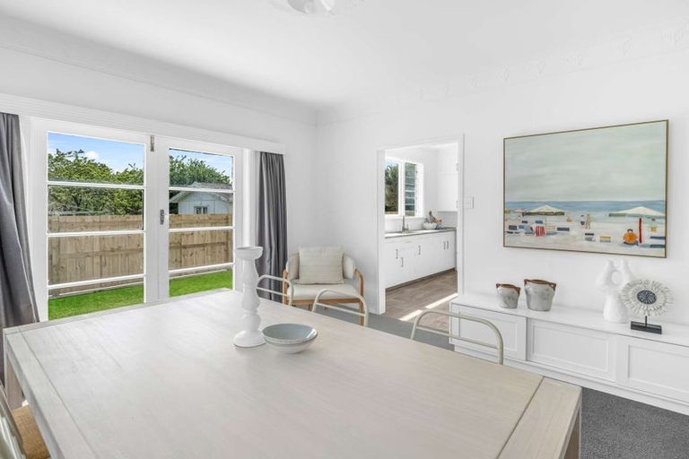 Photo of property in 18 Dudley Street, Levin, 5510