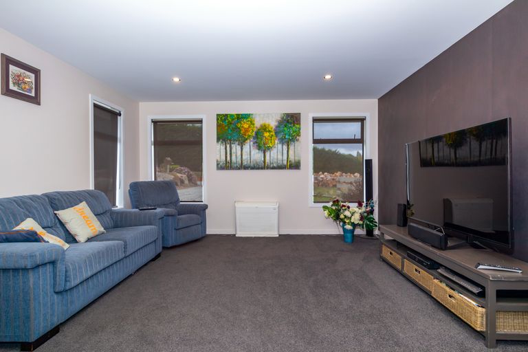 Photo of property in 437 Rolling Ridges Road, Levels Valley, Timaru, 7975