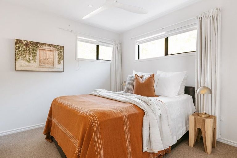 Photo of property in 29 Holcombrooke Lane, Welcome Bay, Tauranga, 3175