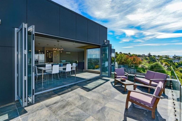 Photo of property in 55 Rossmore Terrace, Cashmere, Christchurch, 8022