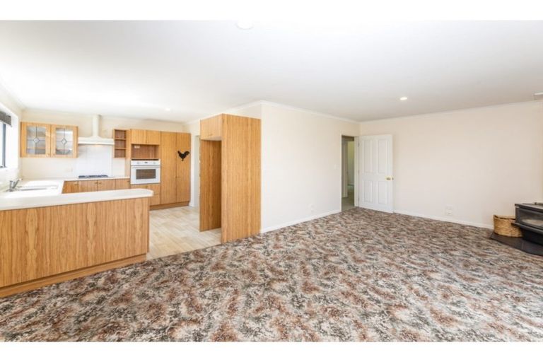 Photo of property in 13 Brooker Place, Kirwee, Darfield, 7571