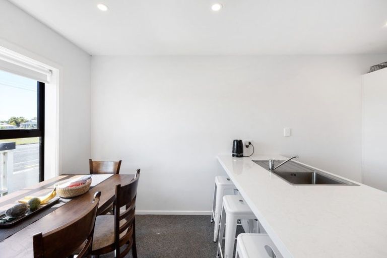 Photo of property in 1/135 Silverdale Road, Hillcrest, Hamilton, 3216