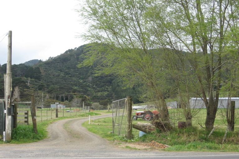 Photo of property in 1305 Tiki Sh25 Road, Coromandel, 3506