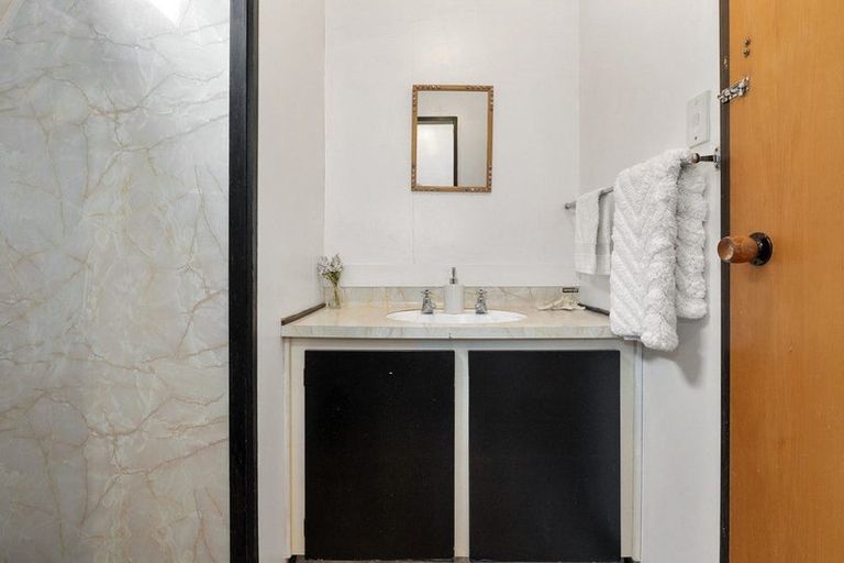 Photo of property in 93 Queen Street, North Dunedin, Dunedin, 9016