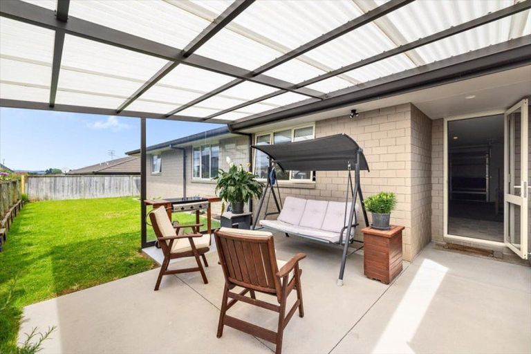Photo of property in Waterview Estate, 85/4 Greystone Place, Omokoroa, 3114