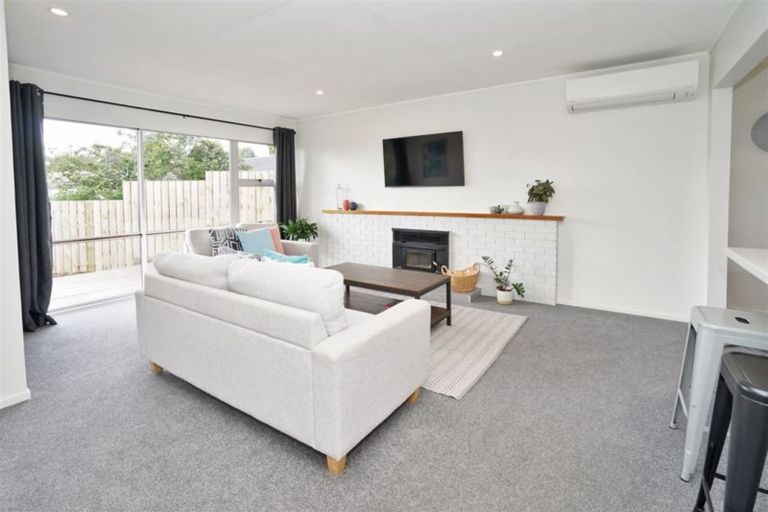 Photo of property in 8 Edith Place, Dinsdale, Hamilton, 3204