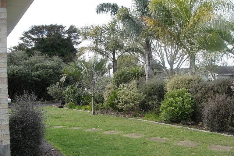 Photo of property in 8 Verel Street, Fairfield, Hamilton, 3214