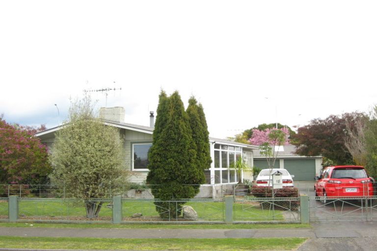 Photo of property in 18 Downing Avenue, Pirimai, Napier, 4112