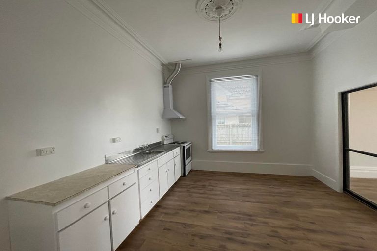 Photo of property in 76 Queens Drive, Saint Kilda, Dunedin, 9012