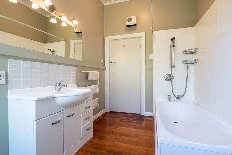 Photo of property in 15 Oban Street, Kaikorai, Dunedin, 9010