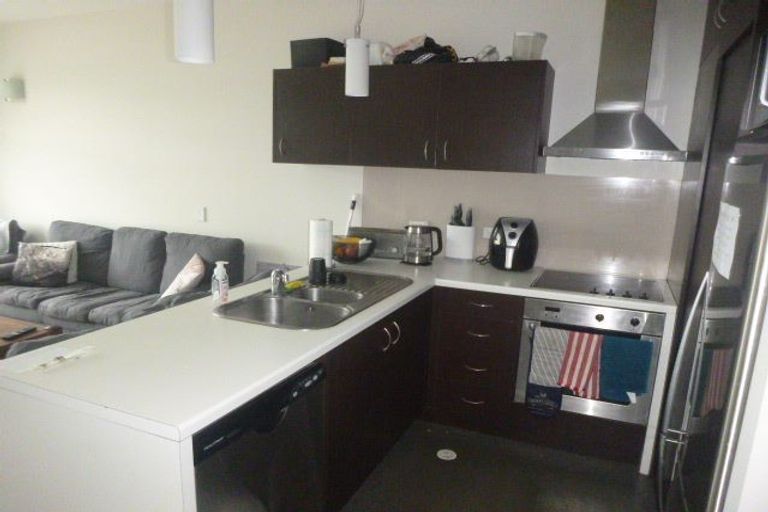 Photo of property in City Lodge, 704/115 Vivian Street, Te Aro, Wellington, 6011