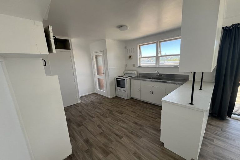 Photo of property in 39 Fantame Street, Cannons Creek, Porirua, 5024