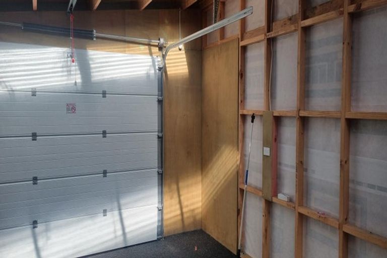 Photo of property in 195 Riverhead Road, Kumeu, 0892