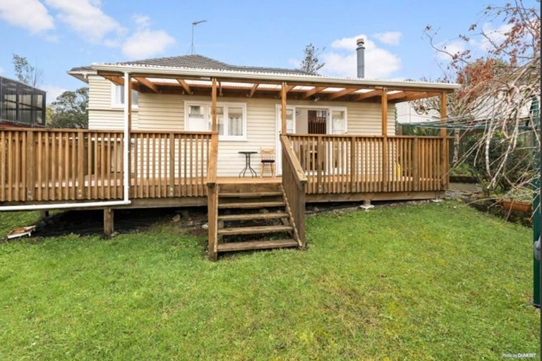 Photo of property in 27 Bruce Road, Glenfield, Auckland, 0629