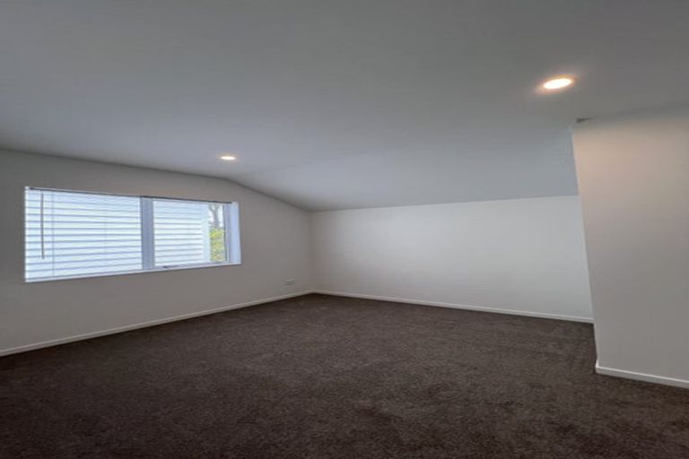 Photo of property in 7 Sheralee Place, Bucklands Beach, Auckland, 2014