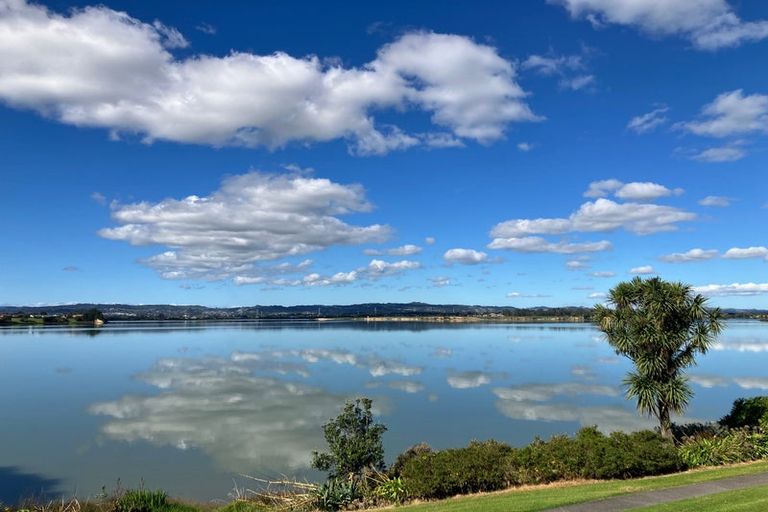 Photo of property in 54 Carnoustie Drive, Wattle Downs, Auckland, 2103