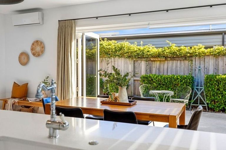 Photo of property in 1 Ascarina Way, Papamoa Beach, Papamoa, 3118