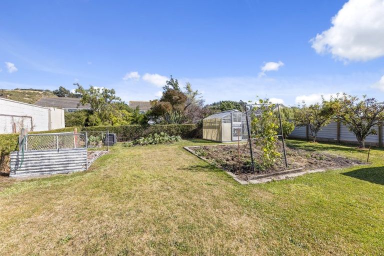 Photo of property in 8 Robertson Street, Oamaru North, Oamaru, 9400