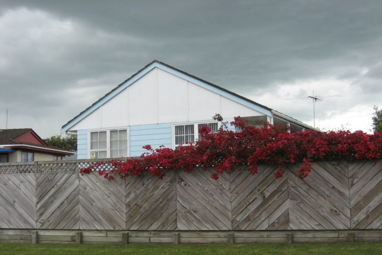 Photo of property in 11 Poutini Place, Manurewa, Auckland, 2102