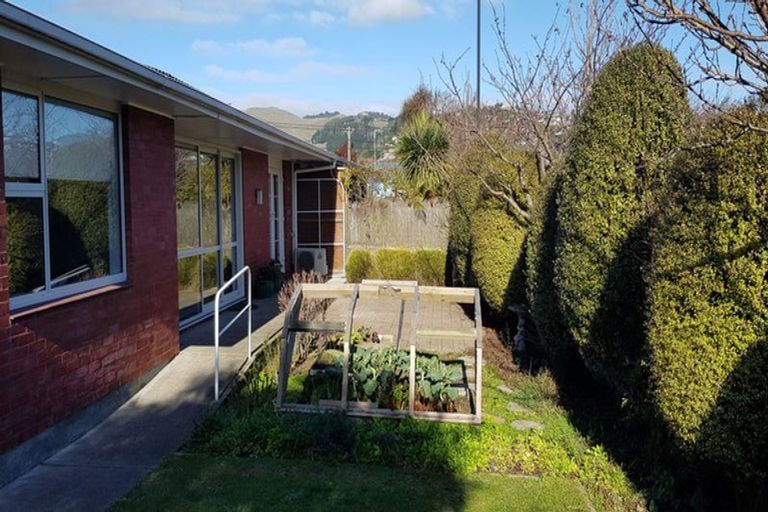 Photo of property in 1/25 Beckford Road, Saint Martins, Christchurch, 8022