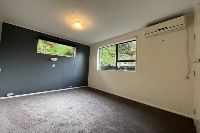Photo of property in 27a Old Coach Road, Johnsonville, Wellington, 6037
