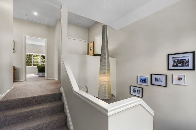 Photo of property in 21 Fancourt Street, Karori, Wellington, 6012