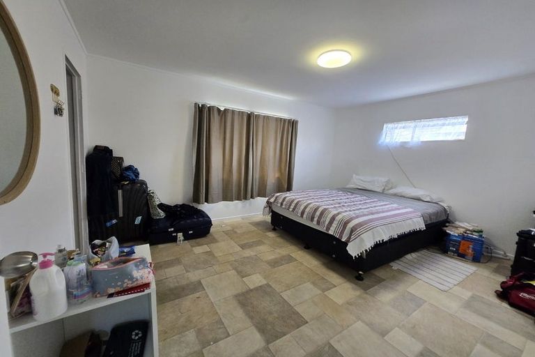 Photo of property in 1/62 Cambridge Terrace, Papatoetoe, Auckland, 2025