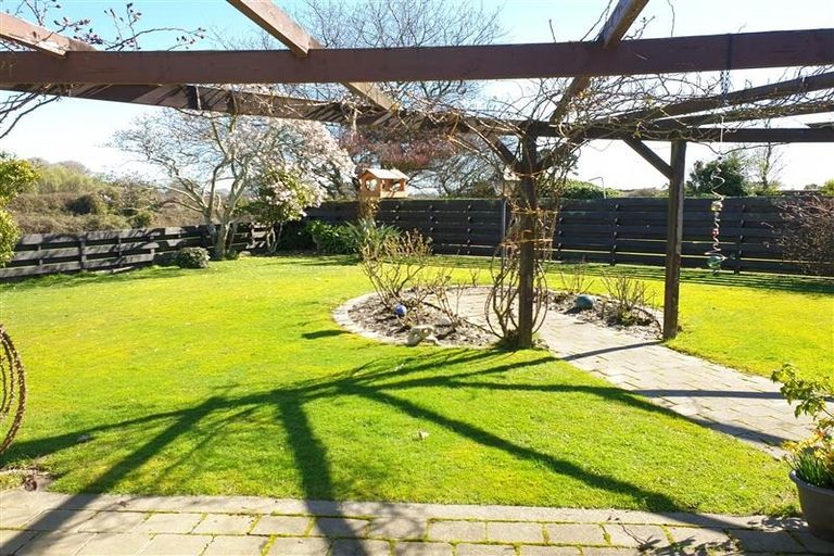Photo of property in 56 Kentucky Way, Awapuni, Palmerston North, 4412