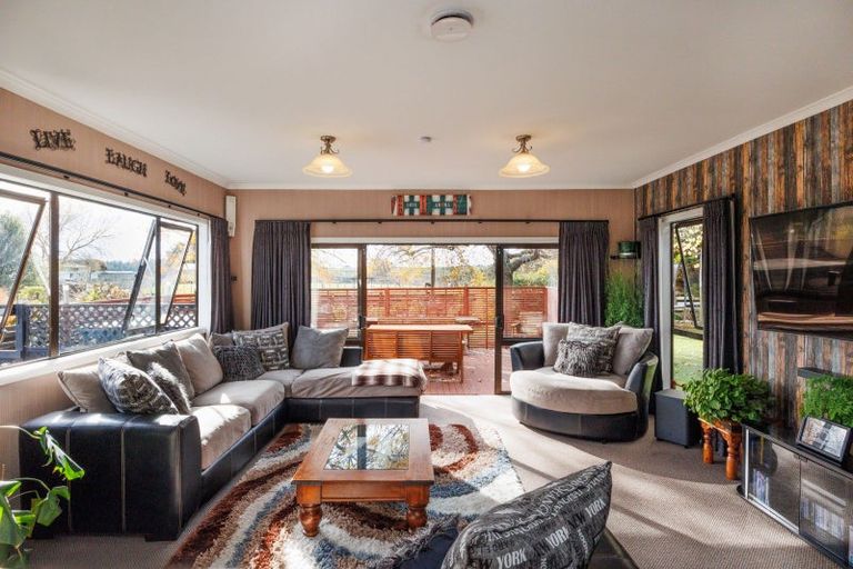 Photo of property in 1867 Makino Road, Halcombe, Feilding, 4779