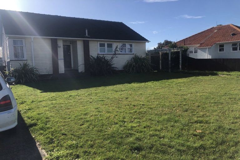 Photo of property in 65 Alfred Street, Fairfield, Hamilton, 3214