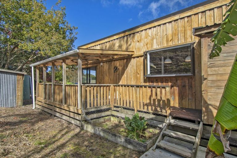 Photo of property in 1214 Paparoa-oakleigh Road, Taipuha, Whangarei, 0178