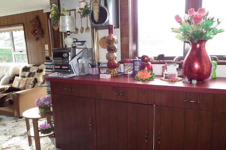 Photo of property in 105 Beach Road, Awamoa, Oamaru, 9495