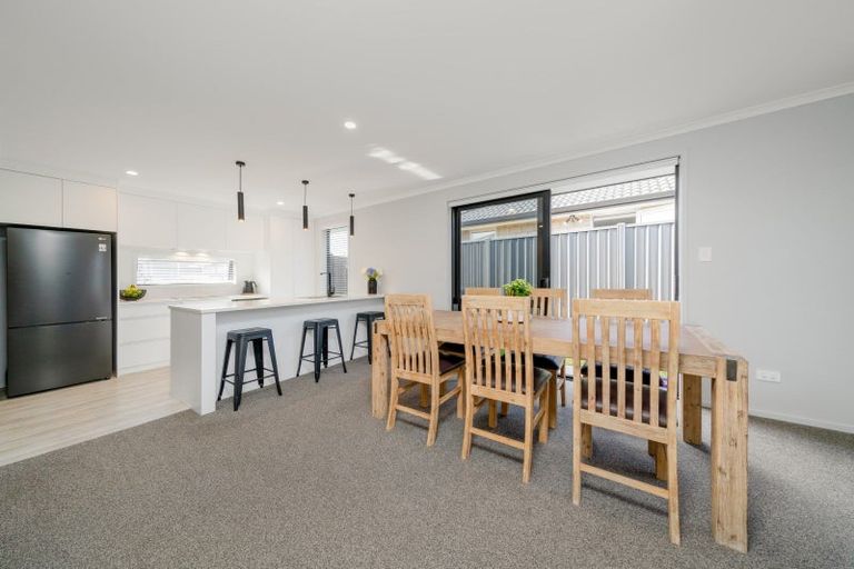 Photo of property in 3 Raynor Crescent, Pyes Pa, Tauranga, 3112